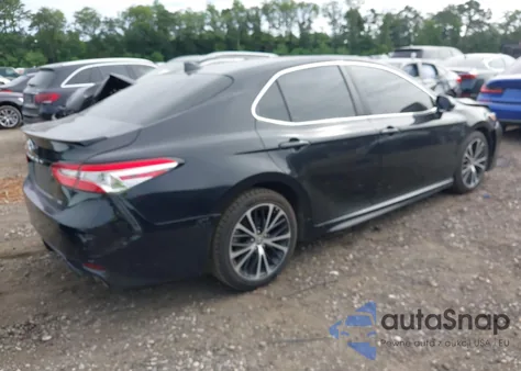 2020 Toyota Camry Se z USA, uszkodzony, nr VIN 4T1G11AK0LU367328